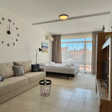 Daire Lighthouse - Private - Bsr -2 *